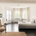 Am Jungfernsee 3*