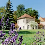 Am Jungfernsee 3*