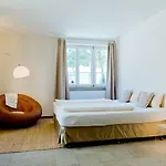 Hotel apartamentowy Am Jungfernsee