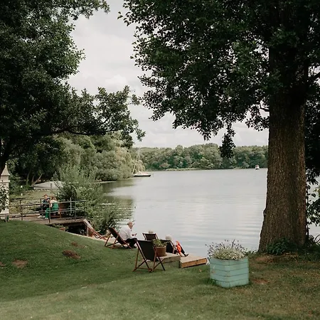 Am Jungfernsee Apart Otel 3*