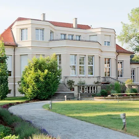 Am Jungfernsee Apart Otel 3*