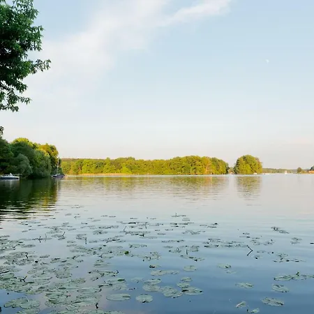 Aparthotel Am Jungfernsee 3*